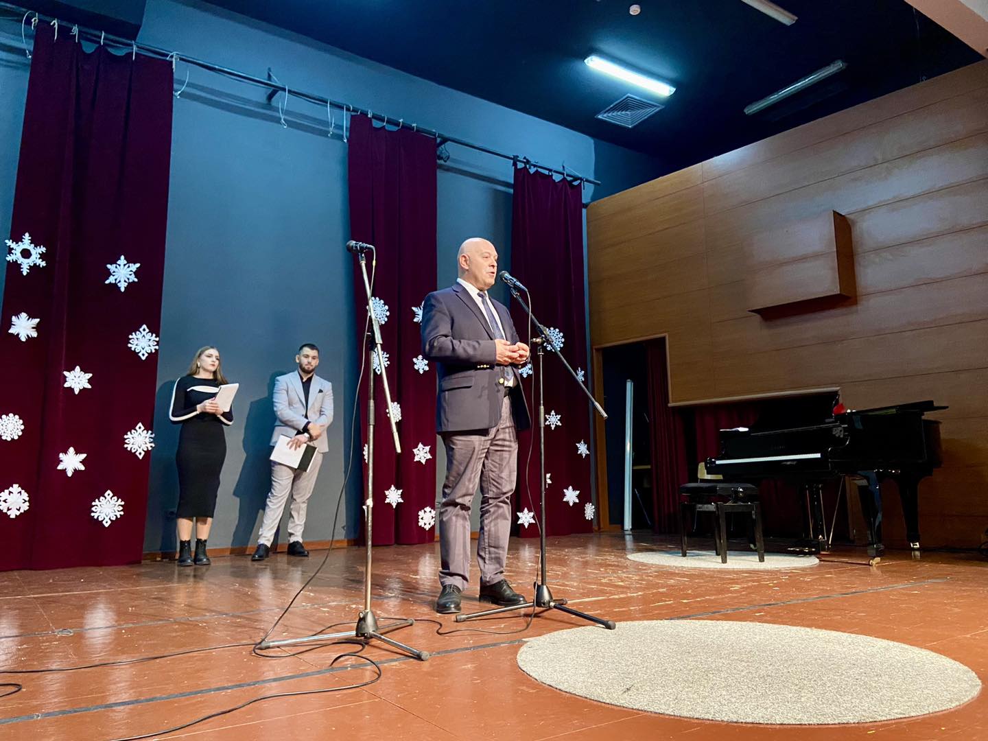 Kryetari Gjini merr pjesë në koncertin e Universitetit “Fehmi Agani”