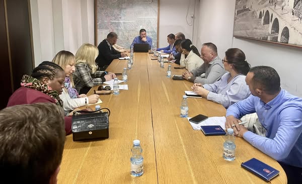 Mbahet mbledhja e katërt e Komitetit për Komunitete