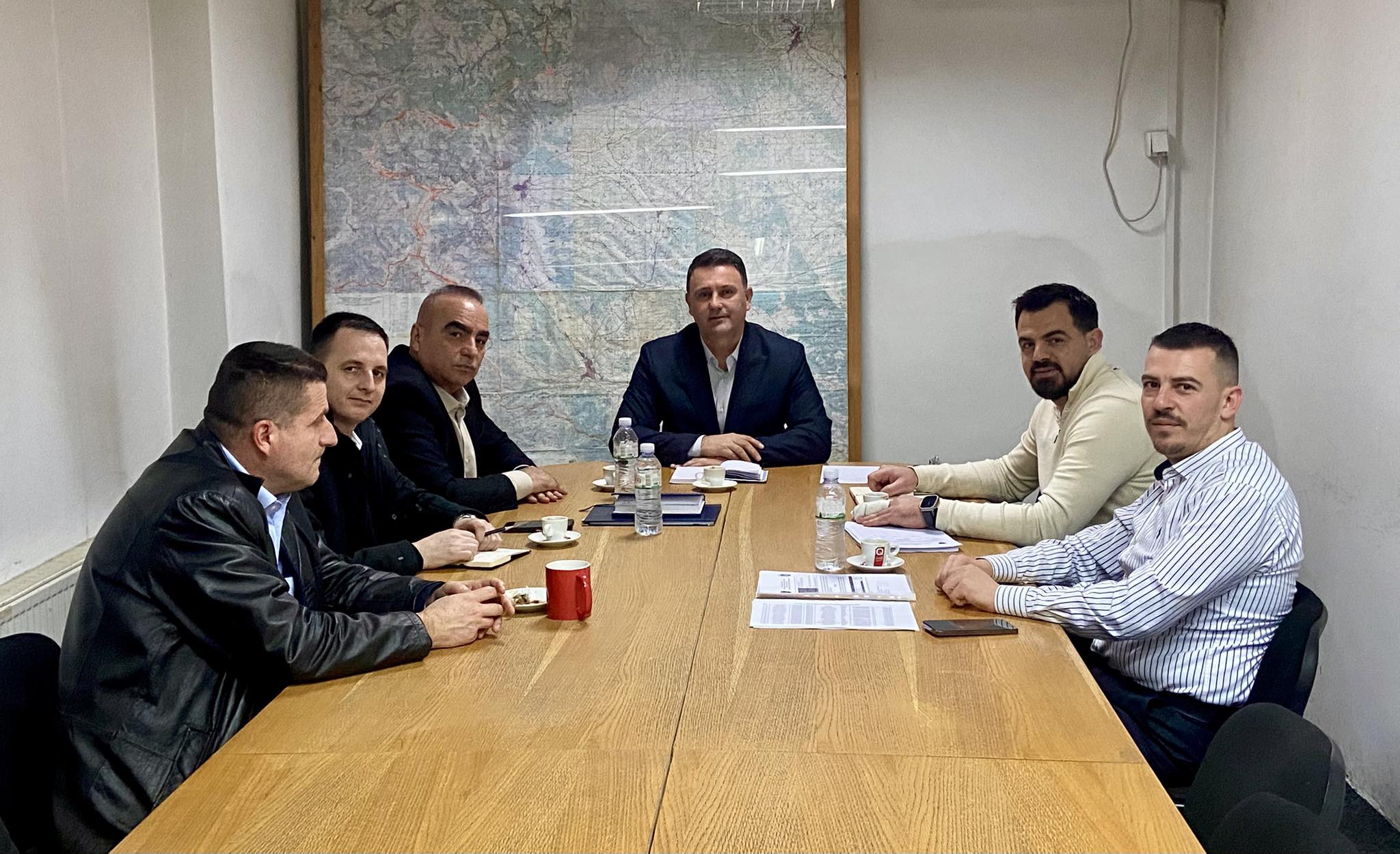 Komuna e Gjakovës priti Komisionin Qendror për Vlerësimin e Dëmeve